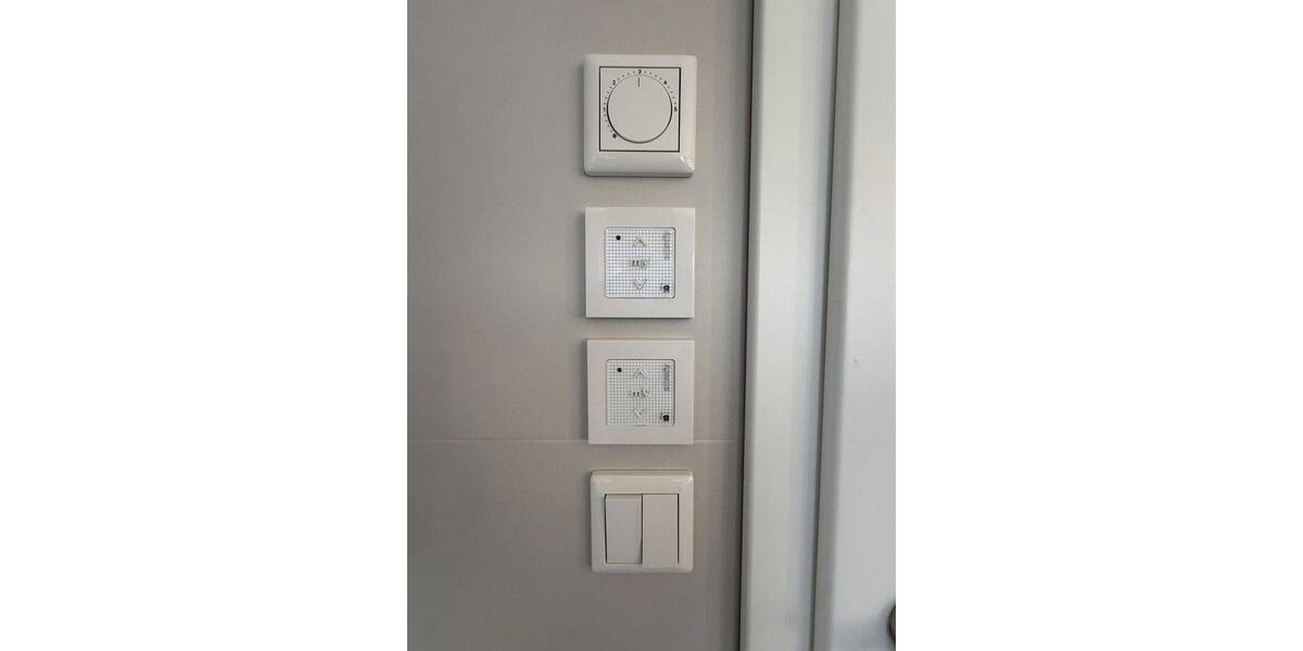 Doppelhaushälfte mit Carport - Erstbezug nach Sanierung 3 zimmer