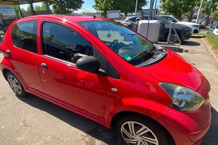 Toyota Aygo (X) 116.340 km 3.300 &euro; Wendlingen am Neckar 73240