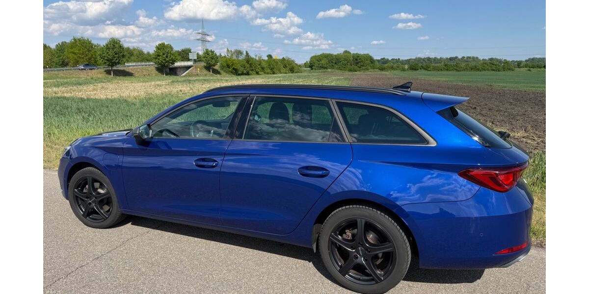 Seat Leon 48.563 km 21.999 &euro; Augsburg 86161