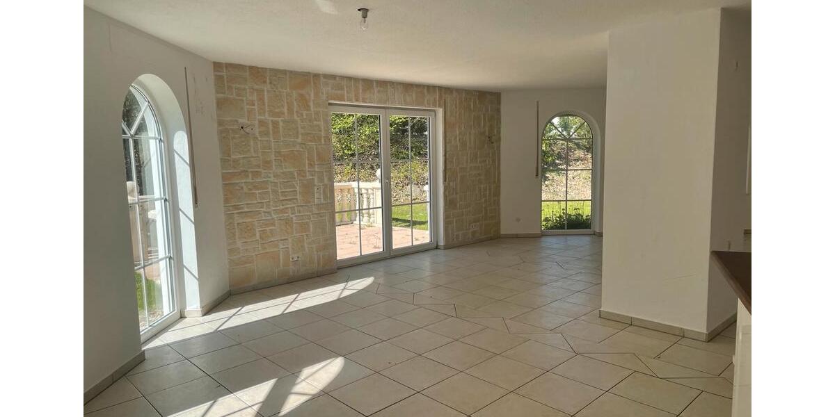 Mehrfamilienhaus, Wohnhaus Memmingen - 4 Zimmer, 172 m&sup2;, 2.200&euro; | Angebot:25467564