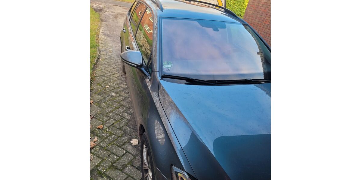 VW Golf 190.000 km 11.000 &euro; Südbrookmerland 26624