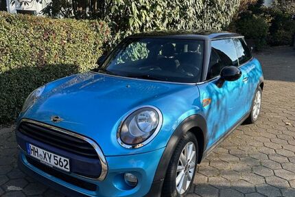 Mini Cooper 136.000 km 6.950 &euro; Hohwacht 24321