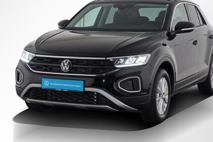 VW T-Roc 21.667 km 22.440 € Nürnberg 90441