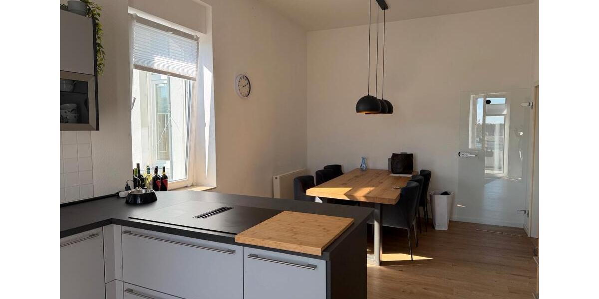 Etagenwohnung Wermelskirchen - 3 Zimmer, 117 m&sup2;, 1.260&euro; | Angebot:26283503