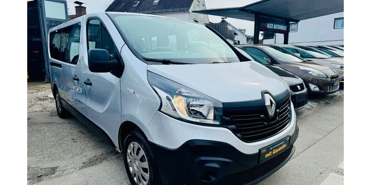 Renault Trafic 235.000 km 11.490 &euro; München 81825