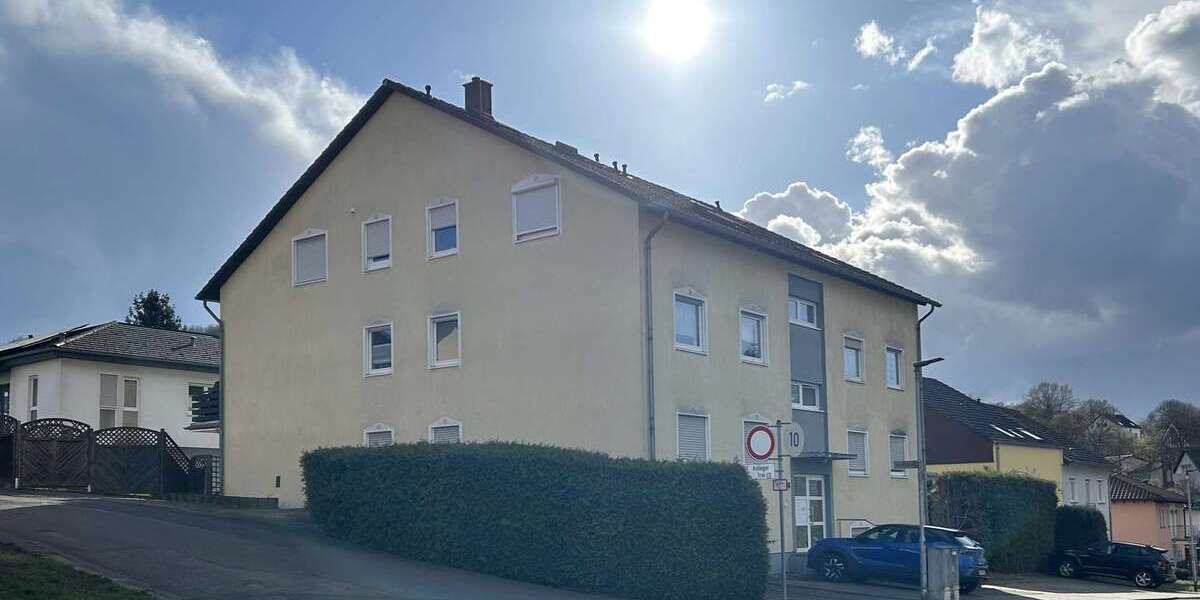Etagenwohnung Völklingen / Fürstenhausen Fürstenhausen - 5 Zimmer, 116 m&sup2;, 225.000&euro; | Angebot:25929059