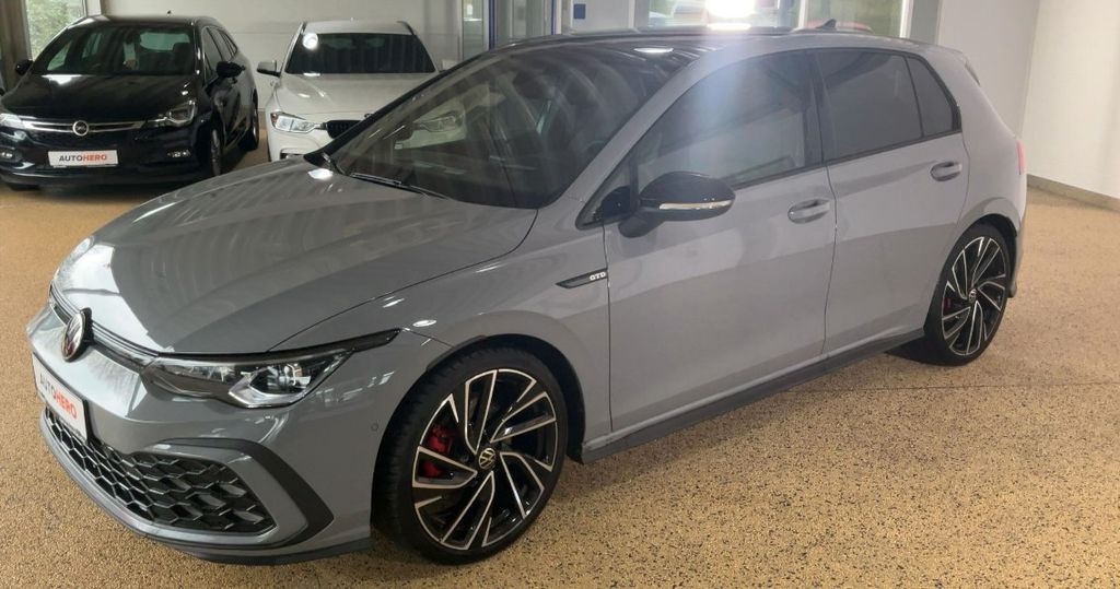 VW Golf 46.000 km 33.490 &euro; Berlin 12309