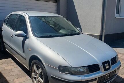 Seat Leon 355.000 km 850 &euro; Bad Arolsen 34454
