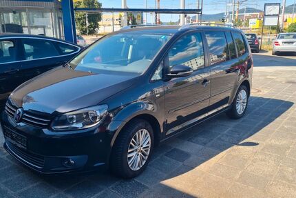 VW Touran 95.000 km 10.600 &euro; Heidelberg 69115