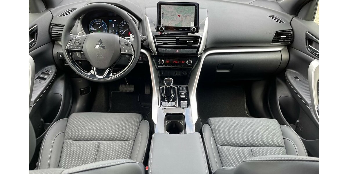 Mitsubishi Eclipse Cross PHEV PLUS mit SELECT-Paket VOR ORT 26.000 km 24.490 &euro; Donauwörth 86609