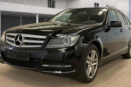 Mercedes-Benz C 220 227.000 km 9.200 &euro; Biebergemünd 63599