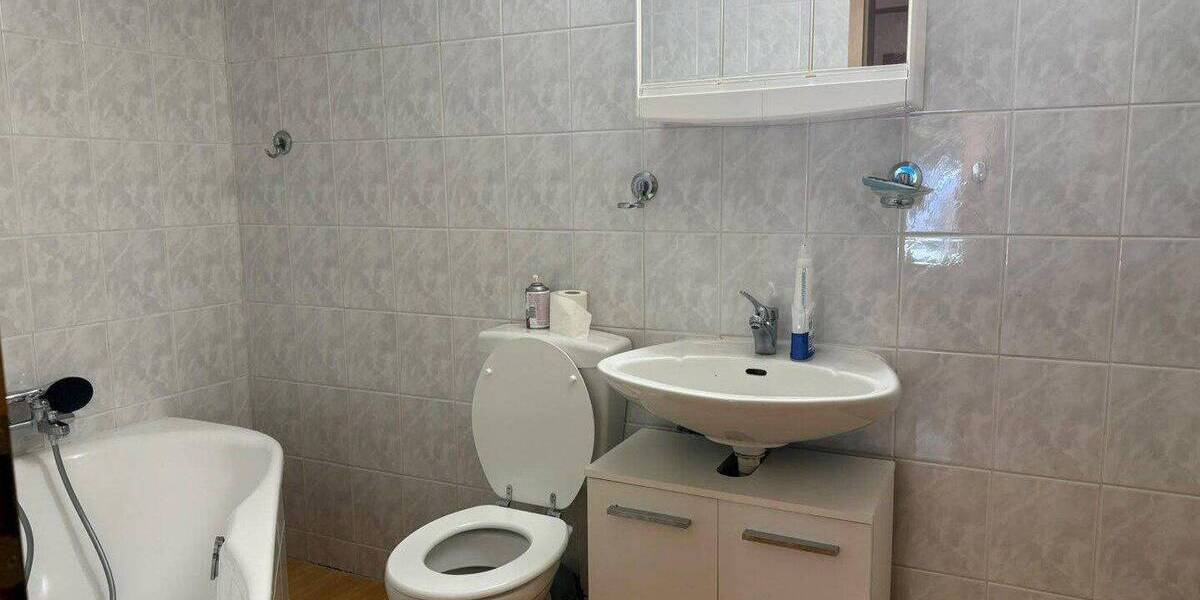 Etagenwohnung Parstein - 2 Zimmer, 28 m&sup2;, 336&euro; | Angebot:26859251
