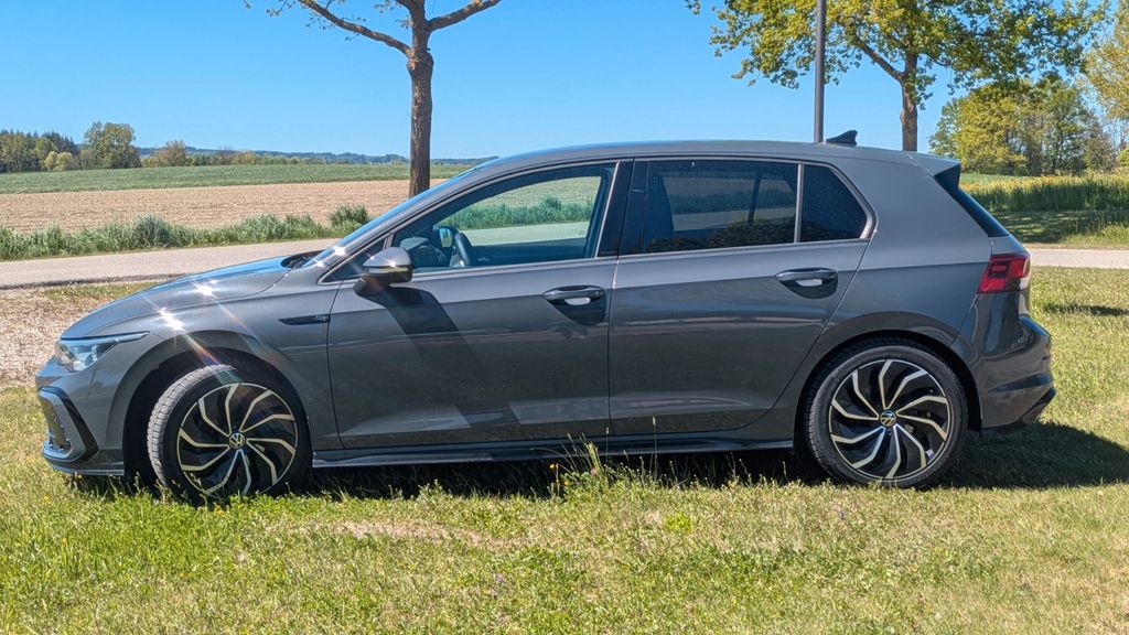 VW Golf 63.900 km 22.499 &euro; Fridolfing 83413