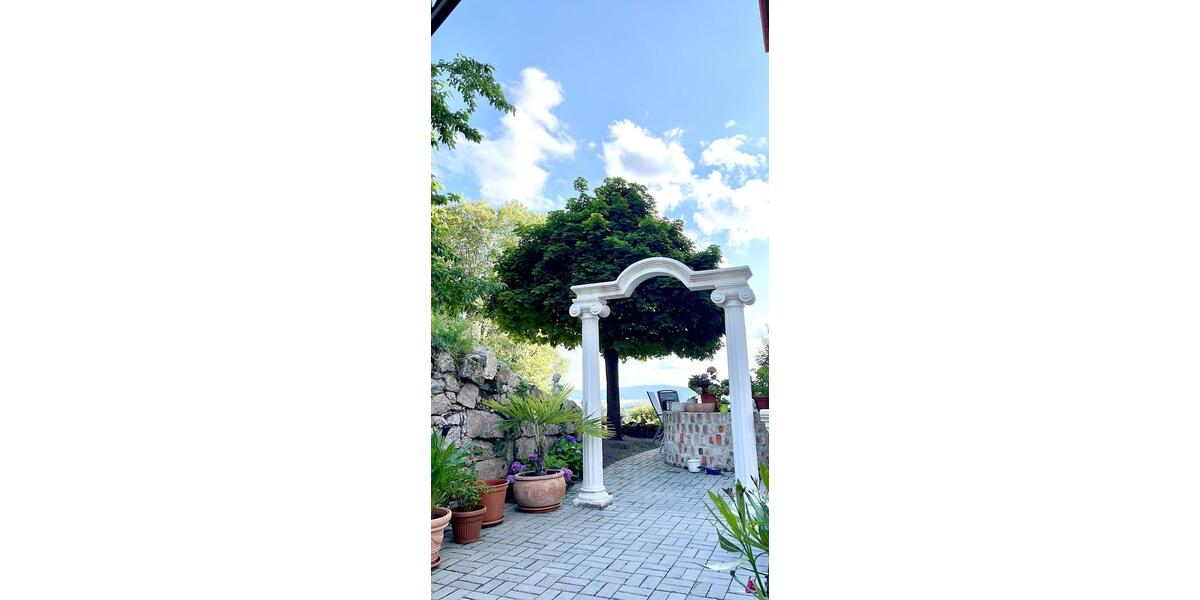 Villa Holzkirchen - 18 Zimmer, 600 m&sup2;, 1.250.000&euro; | Angebot:26960651