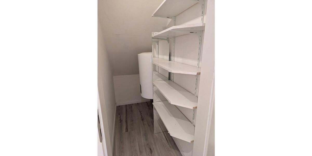 Dachgeschoßwohnung Coburg - 4.5 Zimmer, 96 m&sup2;, 940&euro; | Angebot:26137416