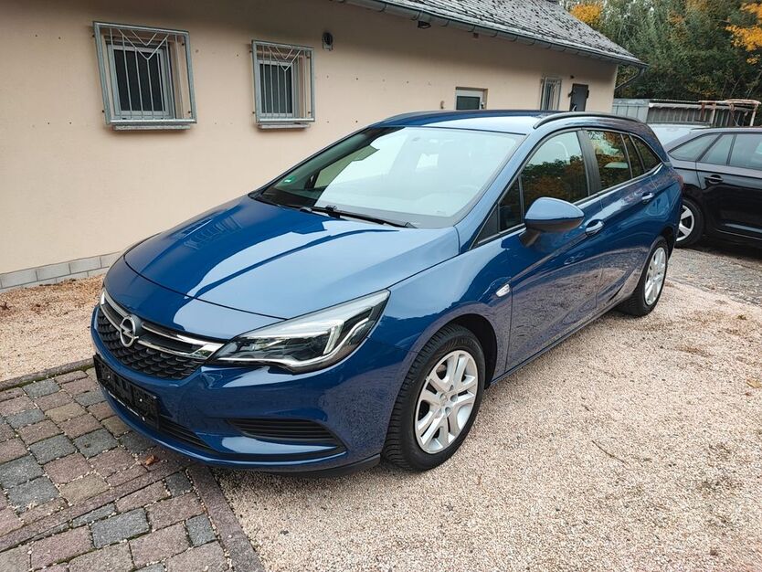 Opel Astra 94.000 km 8.990 € Macken 56290