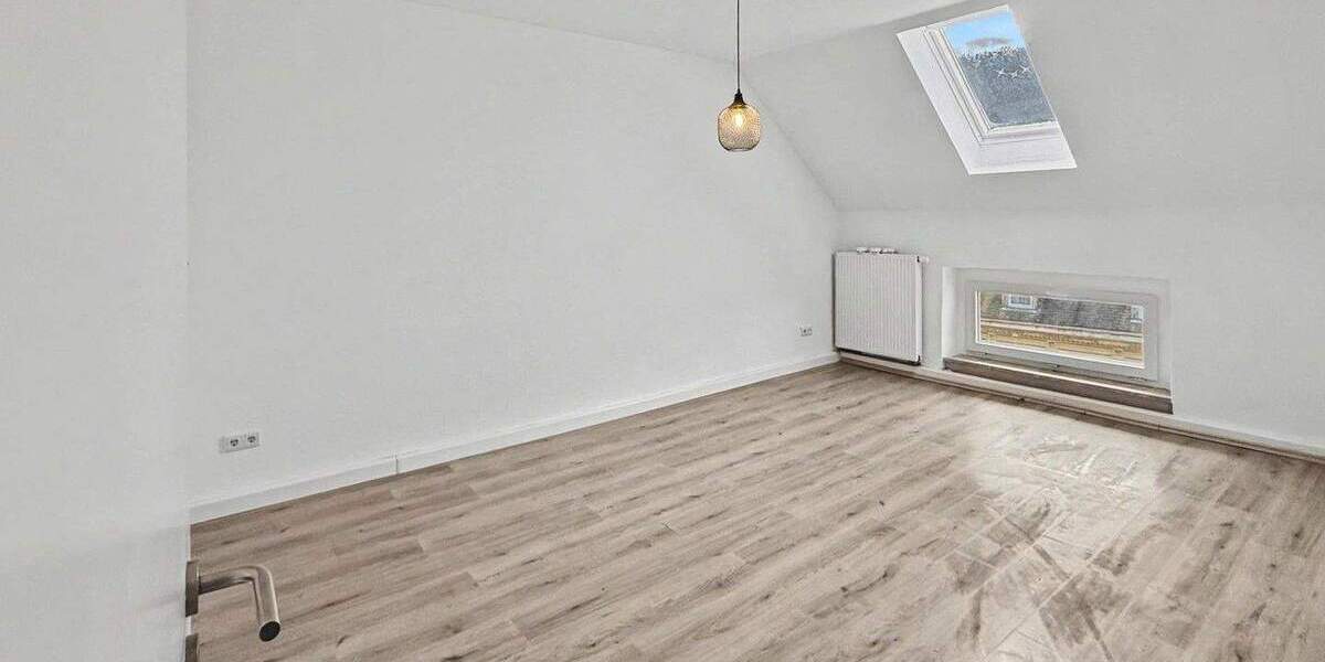 Etagenwohnung Wuppertal Elberfeld - 3 Zimmer, 73 m&sup2;, 590&euro; | Angebot:24748202