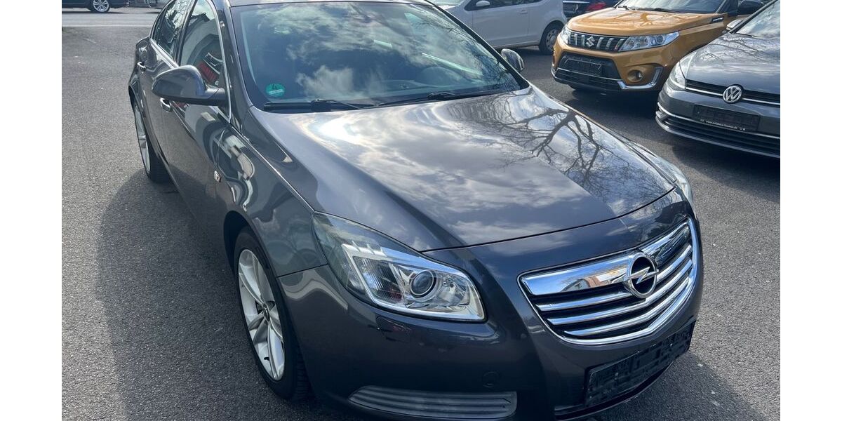 Opel Insignia 110.000 km 5.999 &euro; Recklinghausen 45663