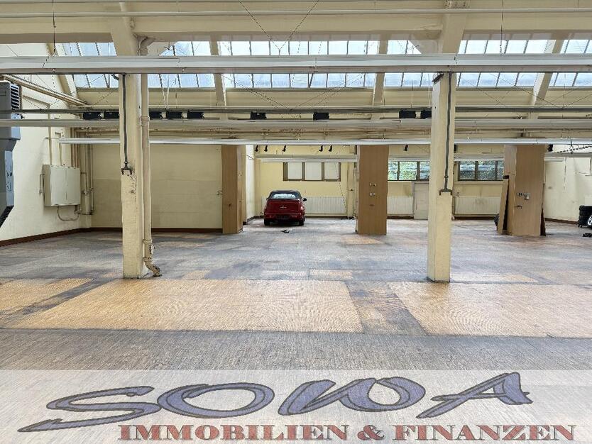 Großzügige Lagerhalle mit Büro-Lagerräumen und einem großzügien Wohnhaus in Gaimersheim - Nähe Westpark! - Ein Objekt von Ihrem Immobilienpartner SOWA Immobilien und Finanzen zimmer