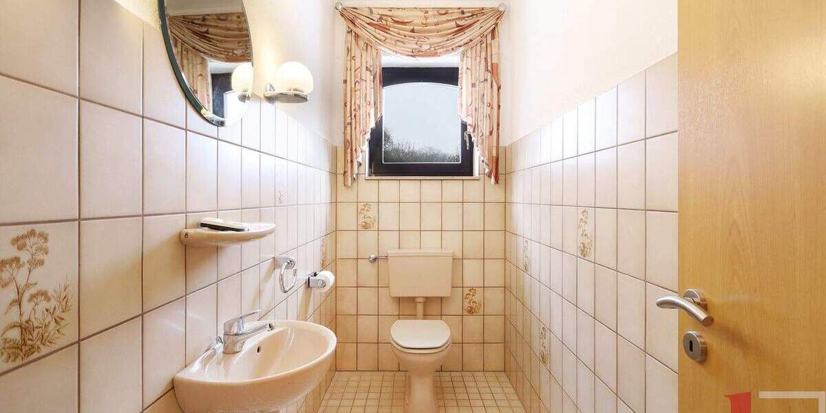 Einfamilienhaus Lohne (Oldenburg) Kroge - 9 Zimmer, 204 m&sup2;, 415.000&euro; | Angebot:25820191