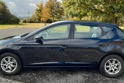 Seat Leon 100.124 km 8.200 € Halsenbach 56283