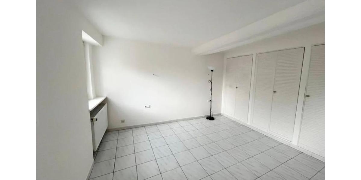 Einfamilienhaus Walluf - 3 Zimmer, 138 m&sup2;, 2.100&euro; | Angebot:25141628