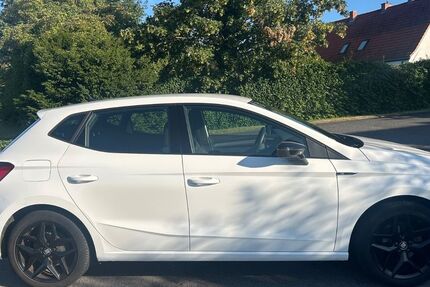 Seat Ibiza 49.500 km 12.900 &euro; Bad Sooden-Allendorf 37242