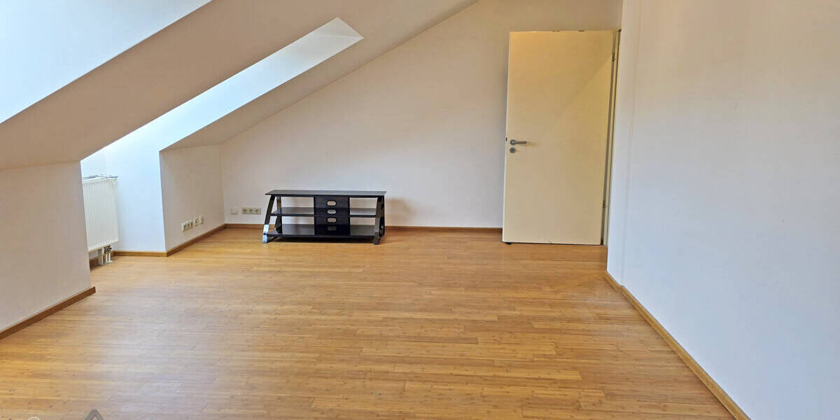 Gewerbeobjekt Olching - 5 Zimmer, 170 m&sup2;, 395.000&euro; | Angebot:26275145