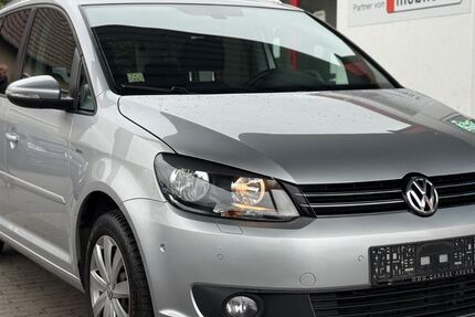 VW Touran 192.000 km 9.999 &euro; Euskirchen 53879