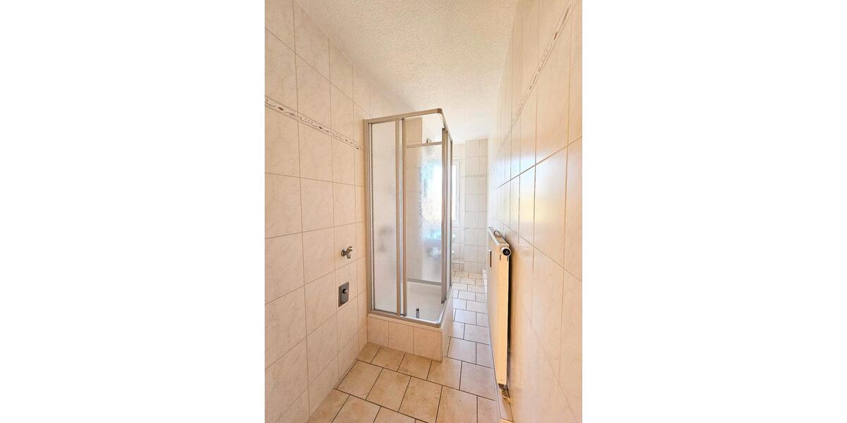 Etagenwohnung Werdau - 3 Zimmer, 56 m&sup2;, 39.800&euro; | Angebot:26972792