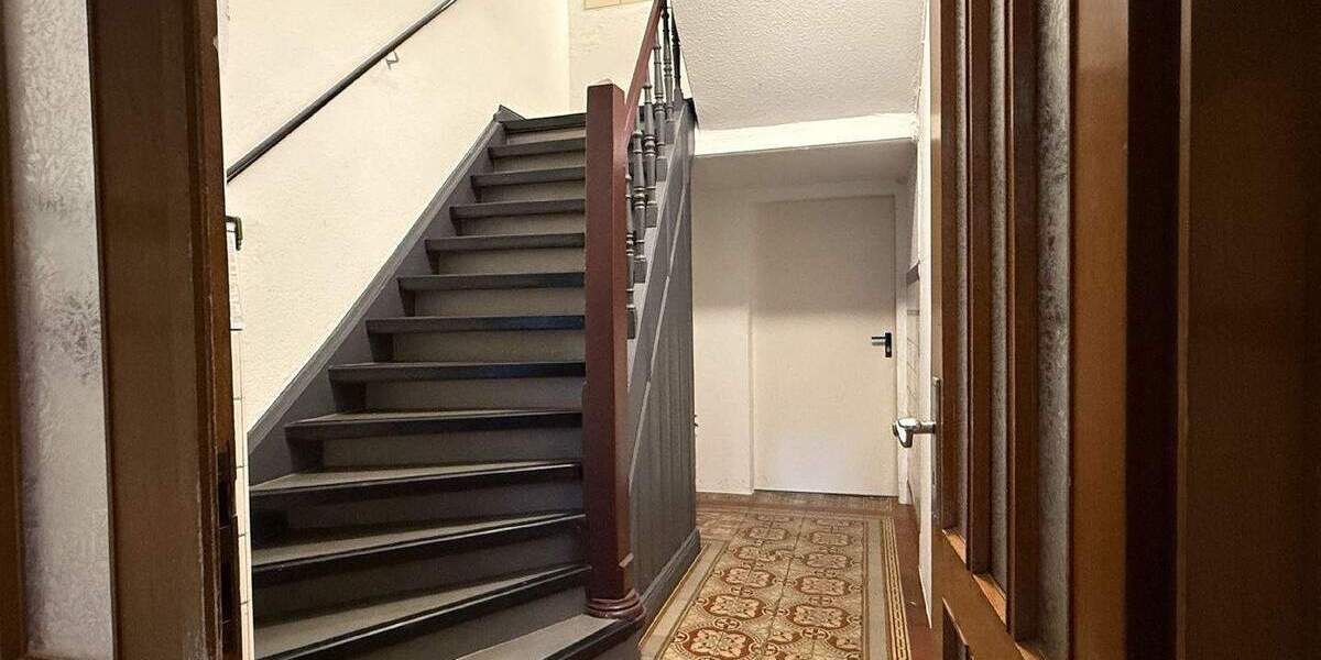 Mehrfamilienhaus, Wohnhaus Bedburg-Hau Schneppenbaum - 8 Zimmer, 122 m&sup2;, 590.000&euro; | Angebot:25796369