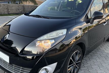 Renault Scenic 198.106 km 2.899 &euro; Hanroth 56316
