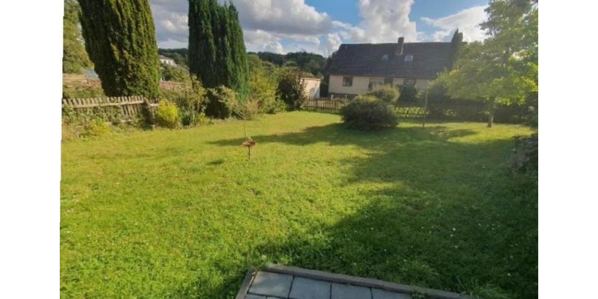 Einfamilienhaus Hameln Kernstadt - 12 Zimmer, 267 m&sup2;, 330.000&euro; | Angebot:27025385