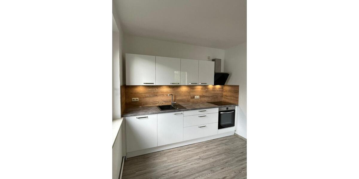 Schöne und gepflegte 2-Zimmer-Wohnung mit EBK in Brand-Erbisdorf 2 zimmer