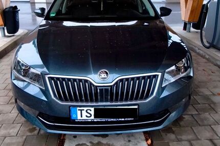 Skoda Superb 90.400 km 14.900 &euro; Traunstein 83278