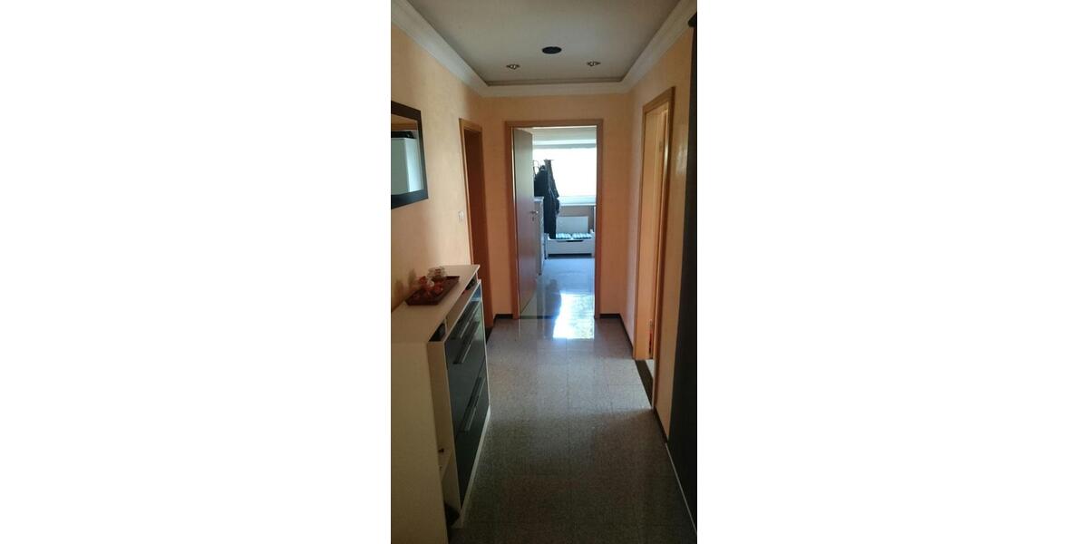 Etagenwohnung Hanau Großauheim - 2 Zimmer, 60 m&sup2;, 210.000&euro; | Angebot:26442141