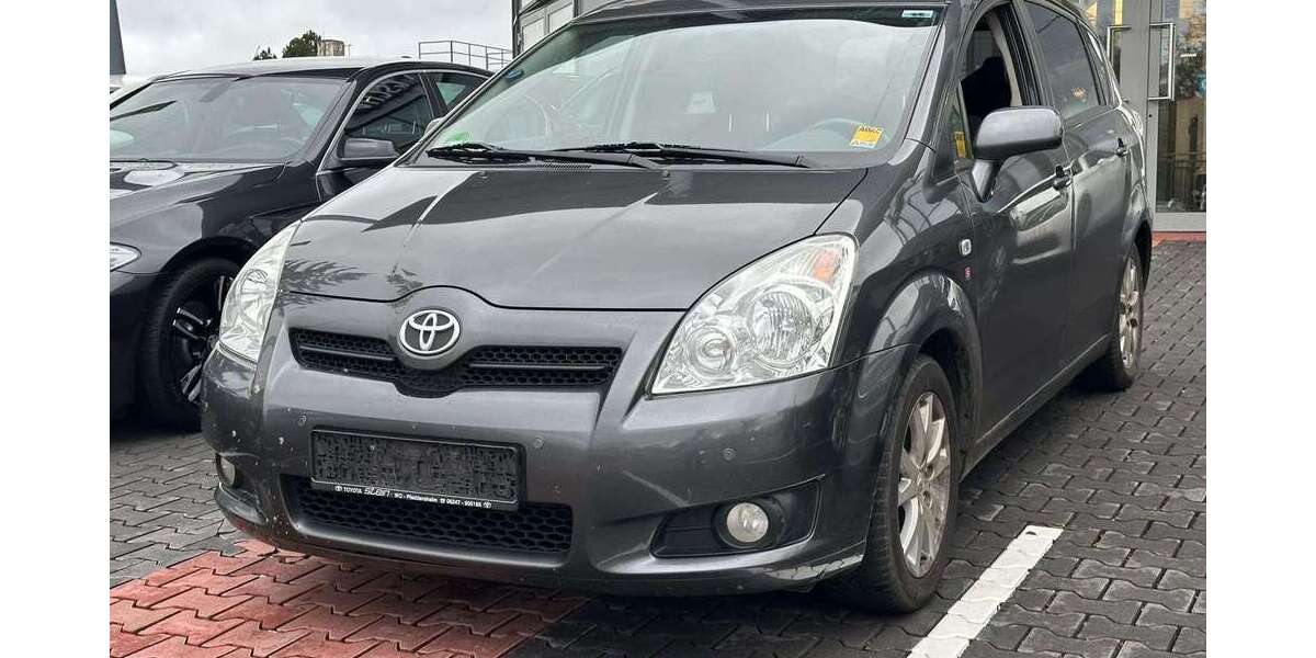 Toyota Corolla Verso 188.861 km 4.990 &euro; Mainz 55128