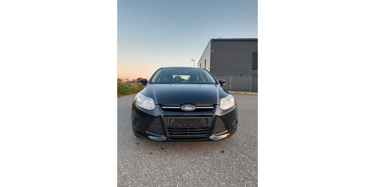 Ford Focus 126.500 km 4.900 &euro; Beckdorf 21643