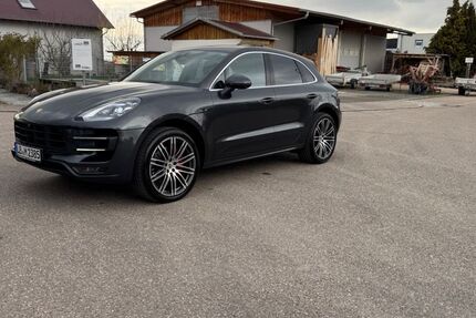 Porsche Macan 156.000 km 39.999 &euro; Möglingen 71696
