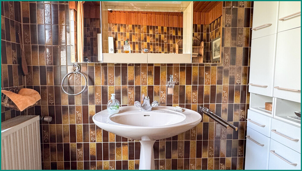 GENERATIONENHAUS MIT VIEL PLATZ IN SCHÖNER WOHNLAGE NÄHE STADTZENTRUM VON RADEVORMWALD, PROVISIONSFR - Einfamilienhaus Radevormwald | Angebot:26459766