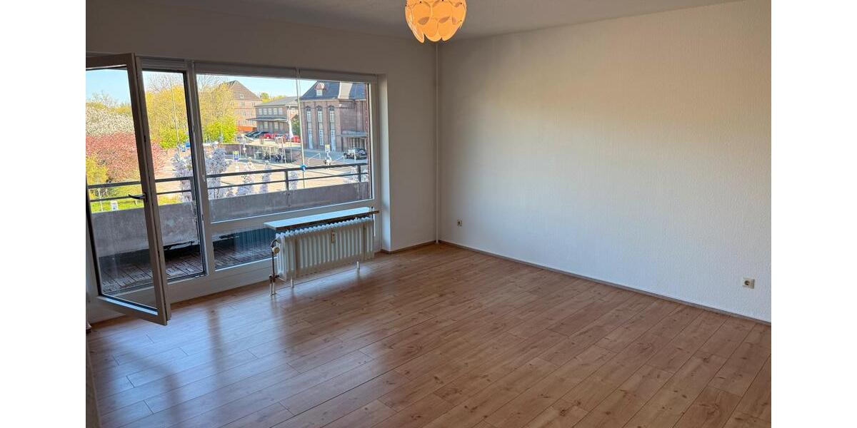 Etagenwohnung Flensburg - 2.5 Zimmer, 49 m&sup2;, 520&euro; | Angebot:26387151