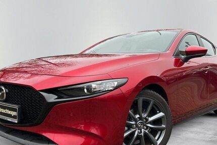 Mazda 3 26.654 km 20.990 &euro; Berlin 12247