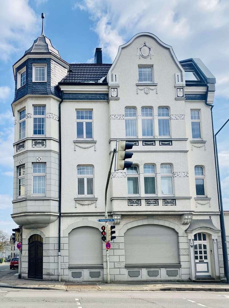 Haus zum Kaufen in Solingen 1.500.000 € 634 m²