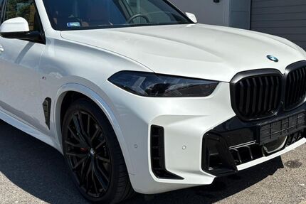 BMW X5 5.500 km 93.000 € Saaldorf-Surheim 83416
