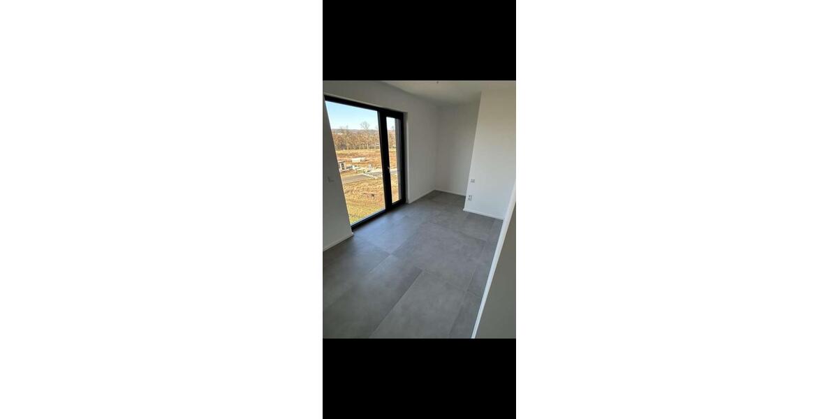 Einfamilienhaus Aschaffenburg Damm - 3 Zimmer, 116 m&sup2;, 1.750&euro; | Angebot:26271383