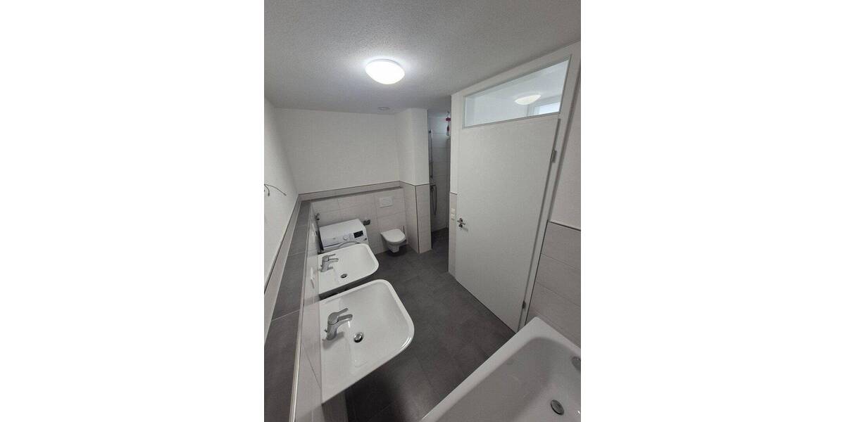 Etagenwohnung Ergoldsbach Prinkofen - 3 Zimmer, 85 m&sup2;, 995&euro; | Angebot:26909308