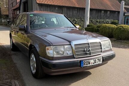 Mercedes-Benz E 260 241.000 km 12.390 &euro; Sittensen 27419