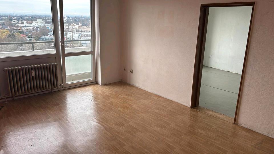 Großzügige 5 Zimmer Wohnung in Ludwigshafen am RheinFriesenheim 5 zimmer
