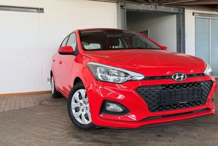 Hyundai i20 91.737 km 7.900 &euro; Wettringen 48493