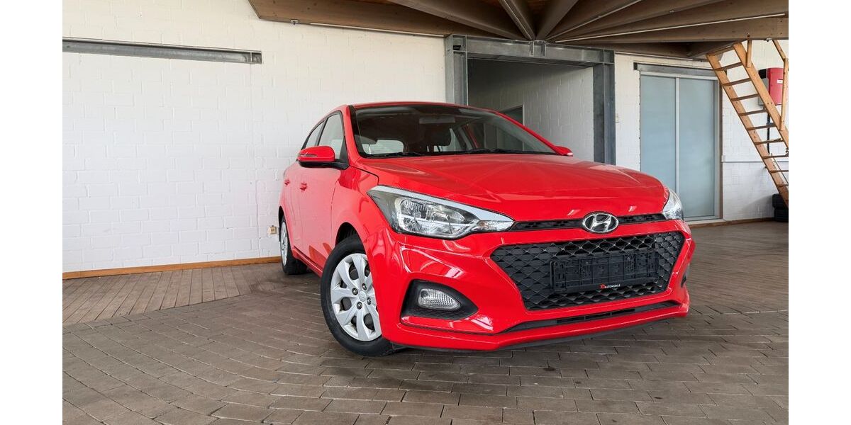 Hyundai i20 91.737 km 7.900 &euro; Wettringen 48493